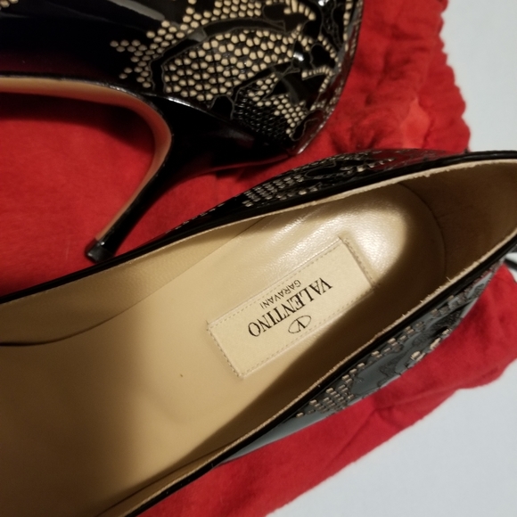 Shoes - Picture 3 of 5